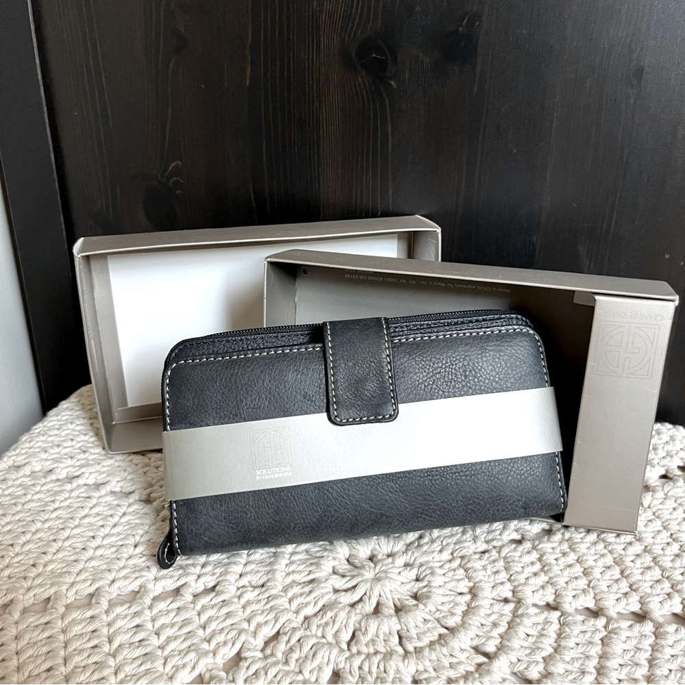 Giani Bernini Portfolio Leather Wallet Multi Function Calculator Black NEW W BOX